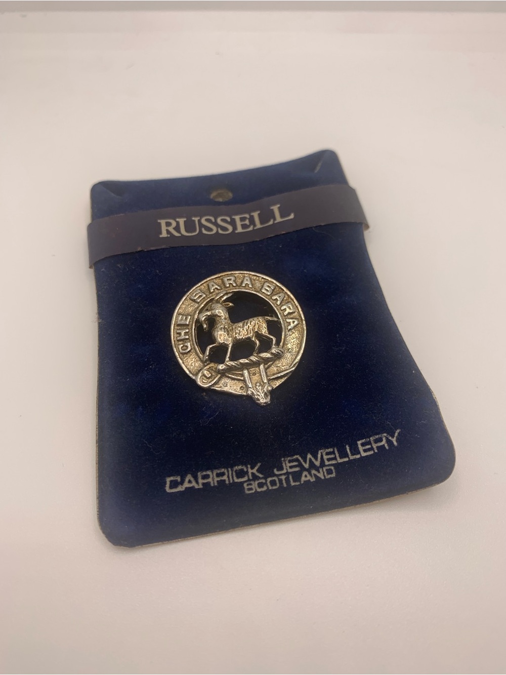 Russell Athletic Silver Stag Brooch Pin in Silver Tone